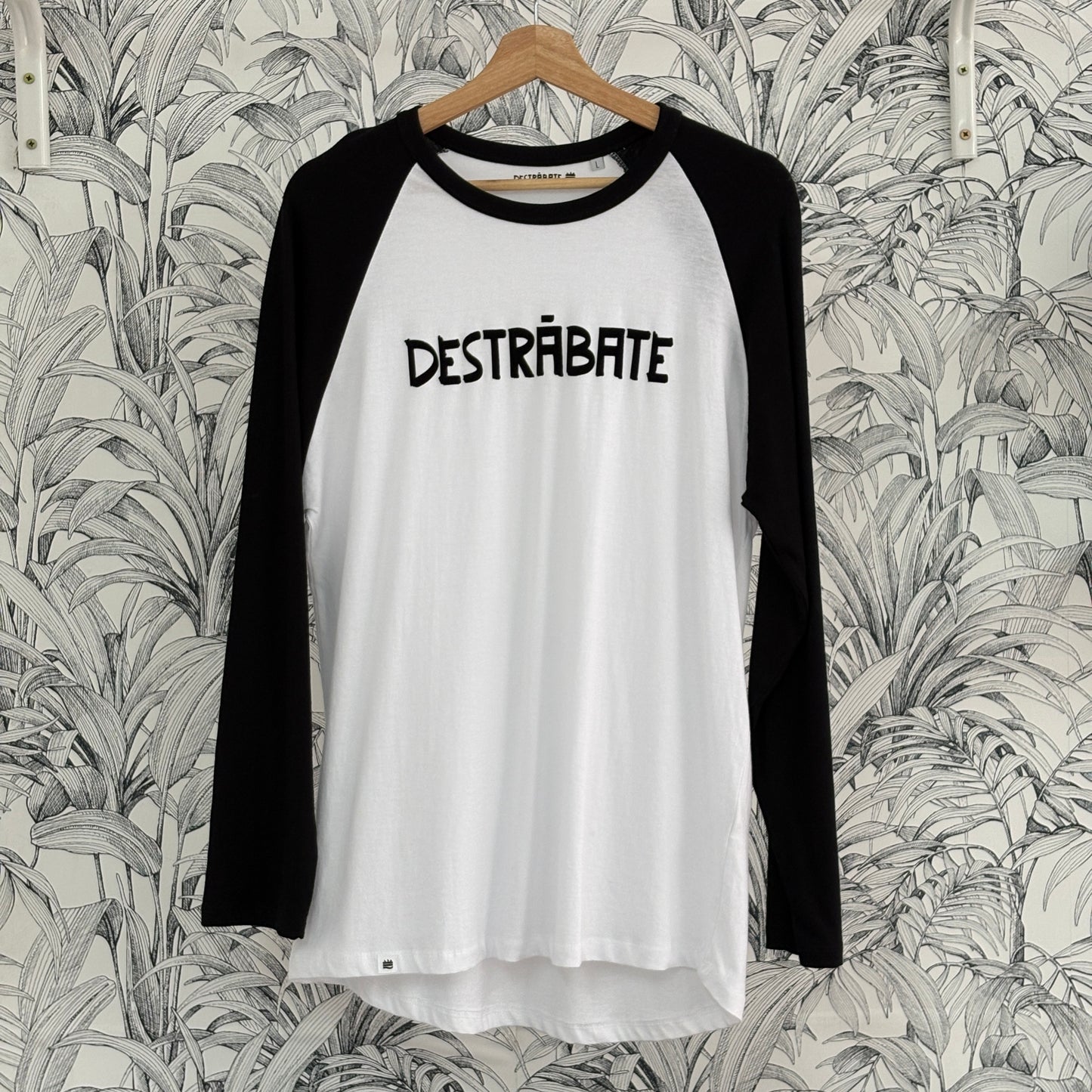 Camiseta manga larga Talla L ''Logo Destrabate''