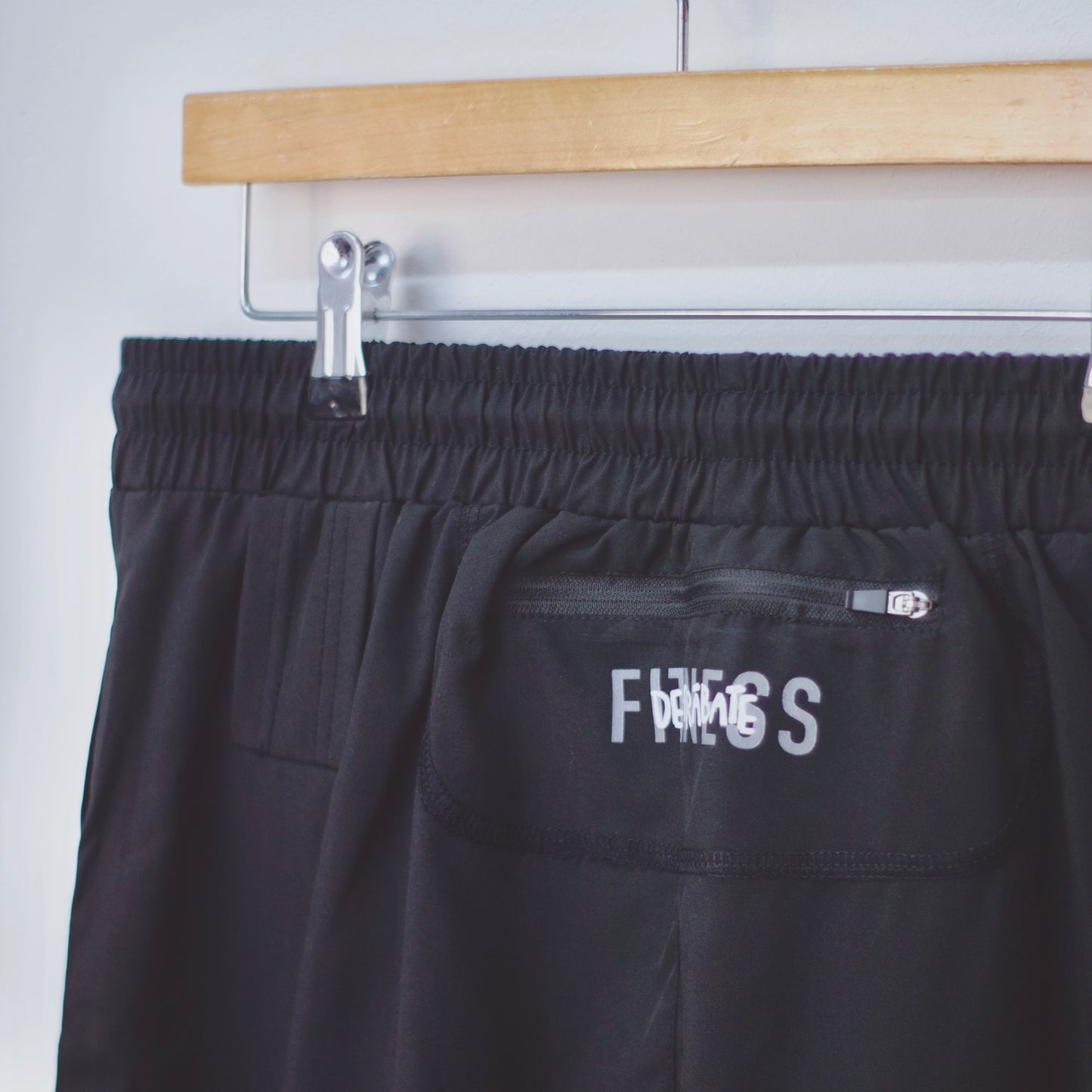 PD Pantalón Corto Deportivo Negro Talla L