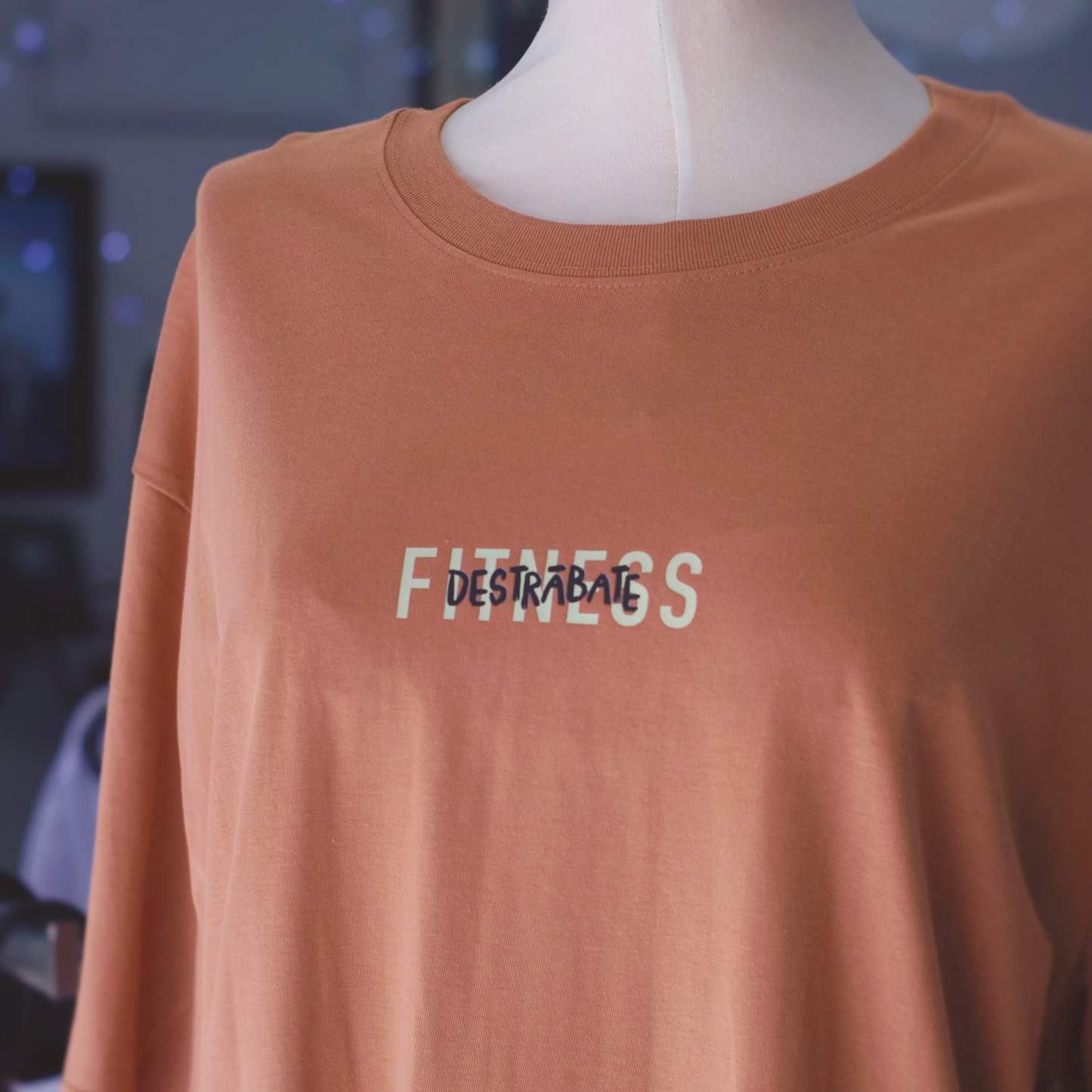 Camiseta Oversize Terracota "Adoro Fleje los Burpees" (Dijo nadie nunca)