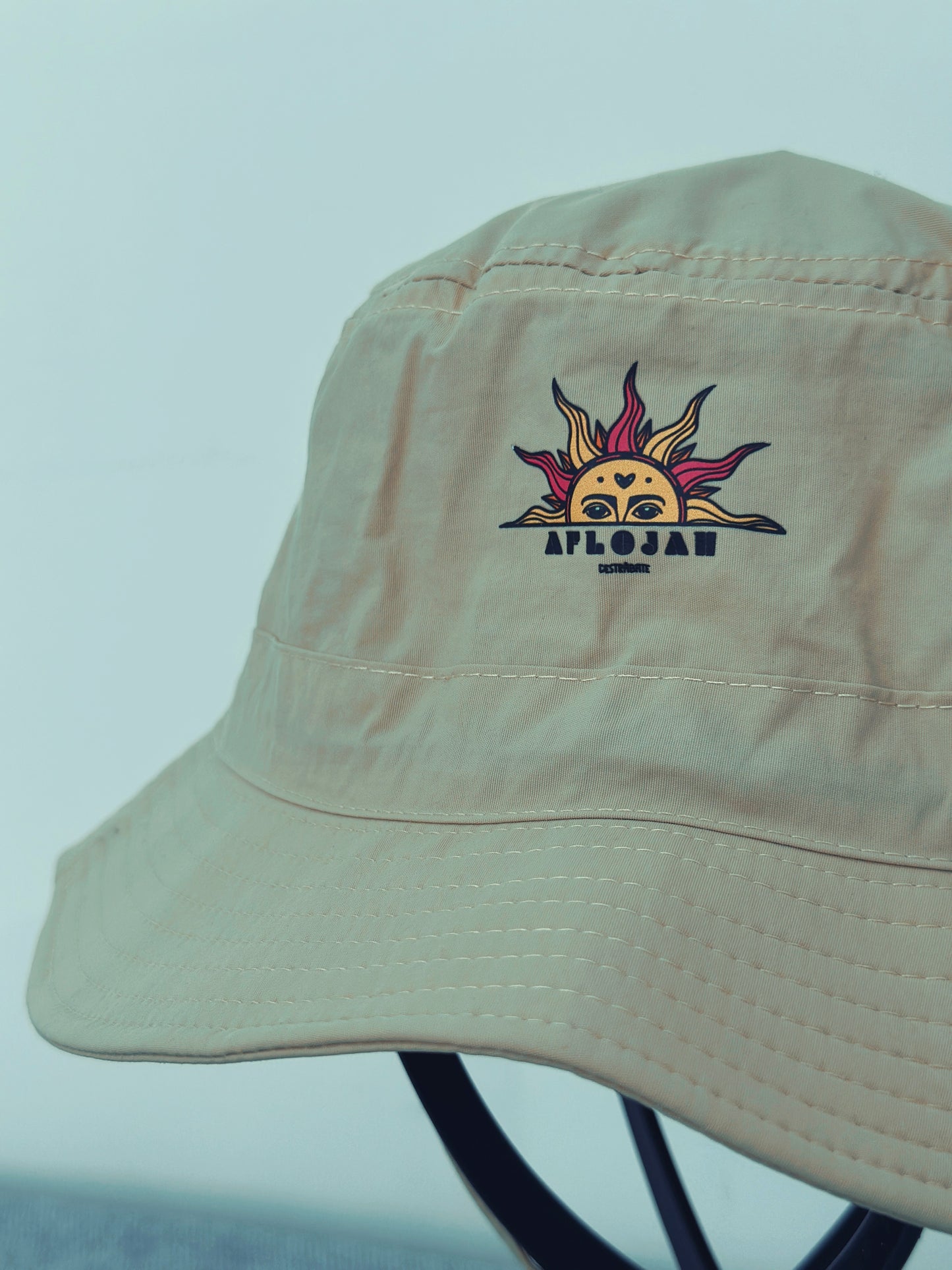 Gorro Cuerda Beige Ala corta "Aflojah"
