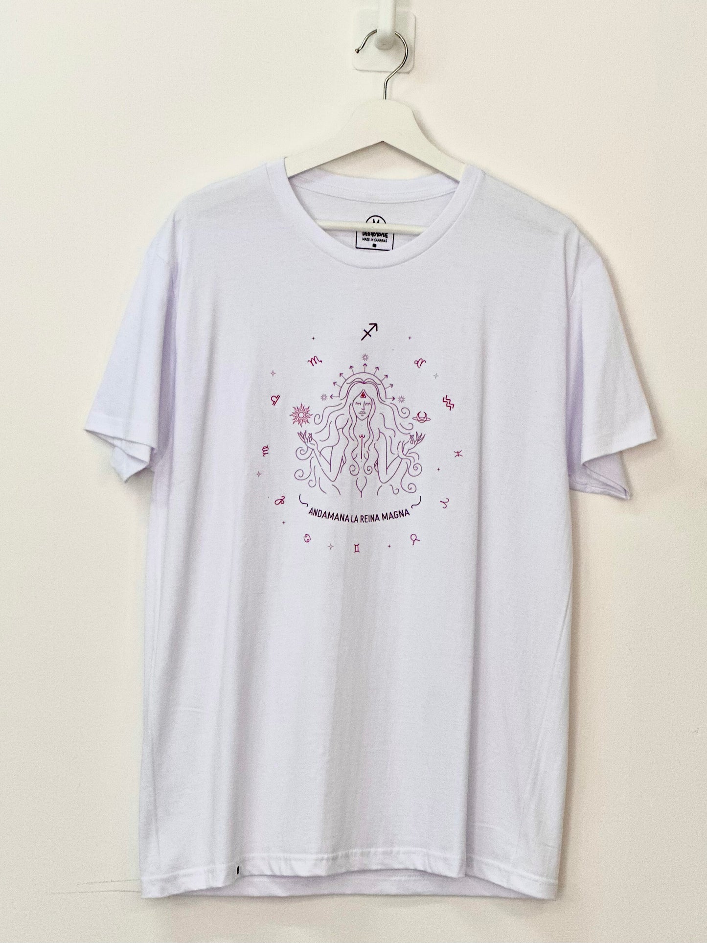 Camiseta Reg BL HC "Andamana la reina magna" (Sagitario) Talla M